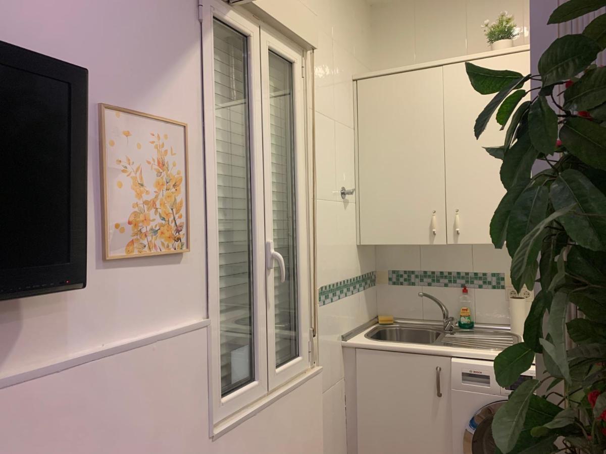 Yg Piso Center Madrid Apartment Exterior photo