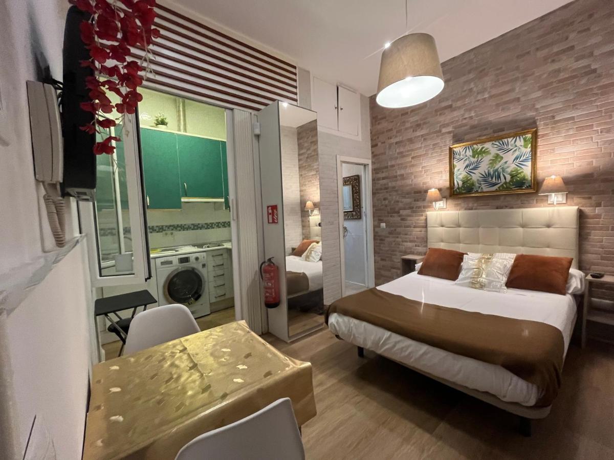 Yg Piso Center Madrid Apartment Exterior photo